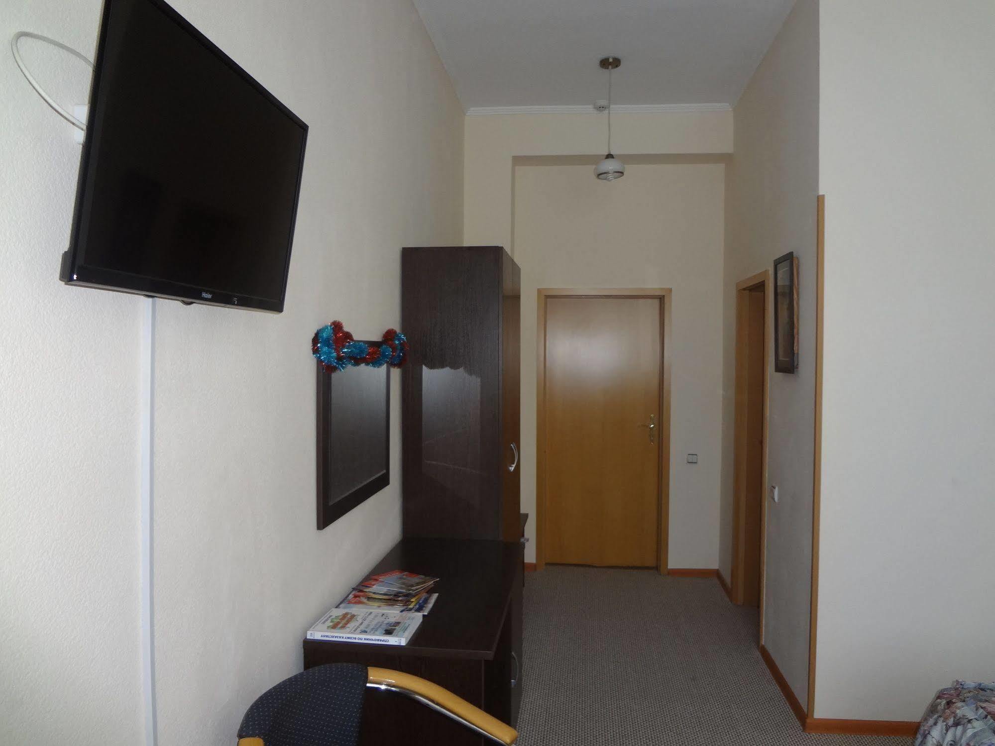 Hotel Belon Land Astana Exterior foto